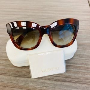 VALENTINO SUNGLASSES